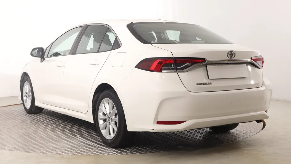 Toyota Corolla -