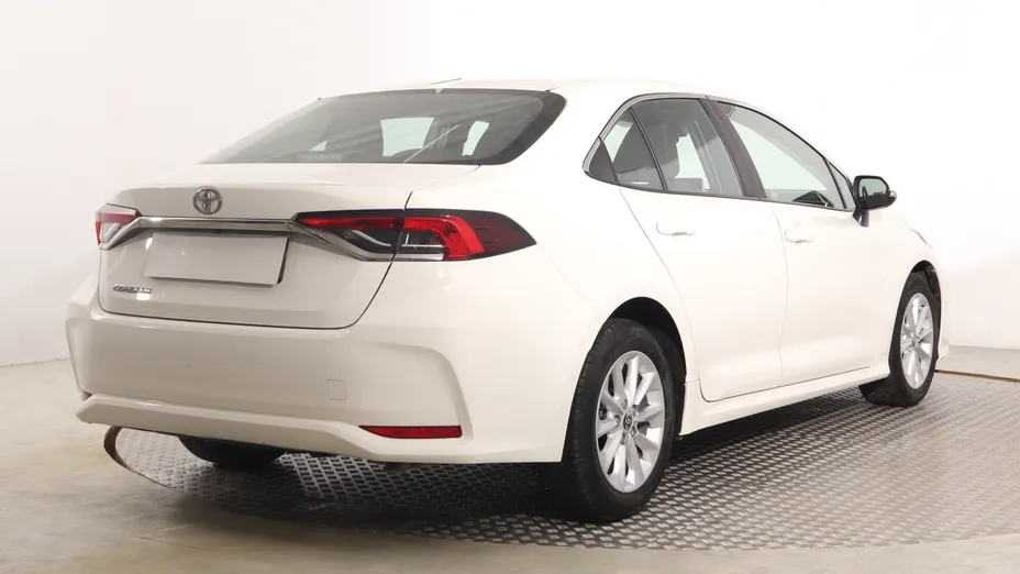 Toyota Corolla -