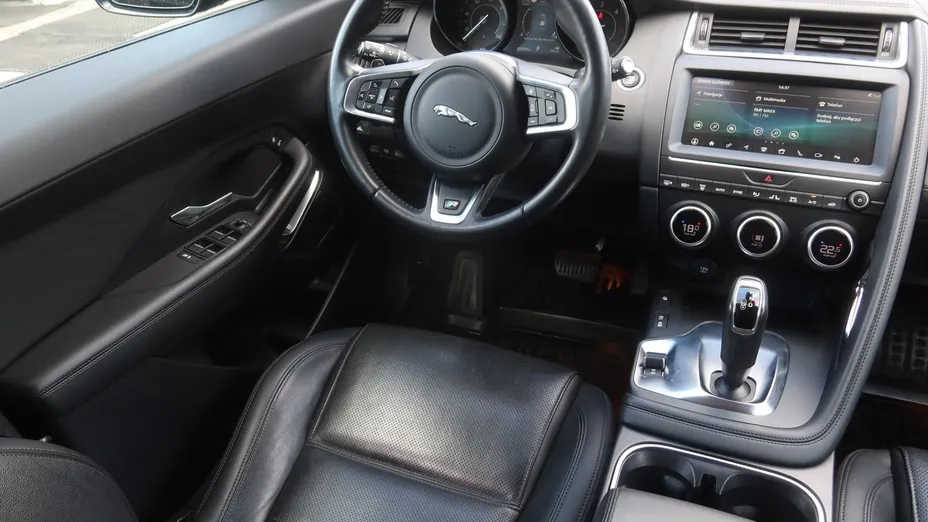 Jaguar E-Pace -