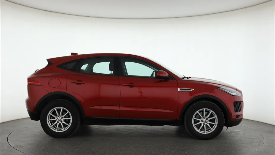 Jaguar E-Pace -