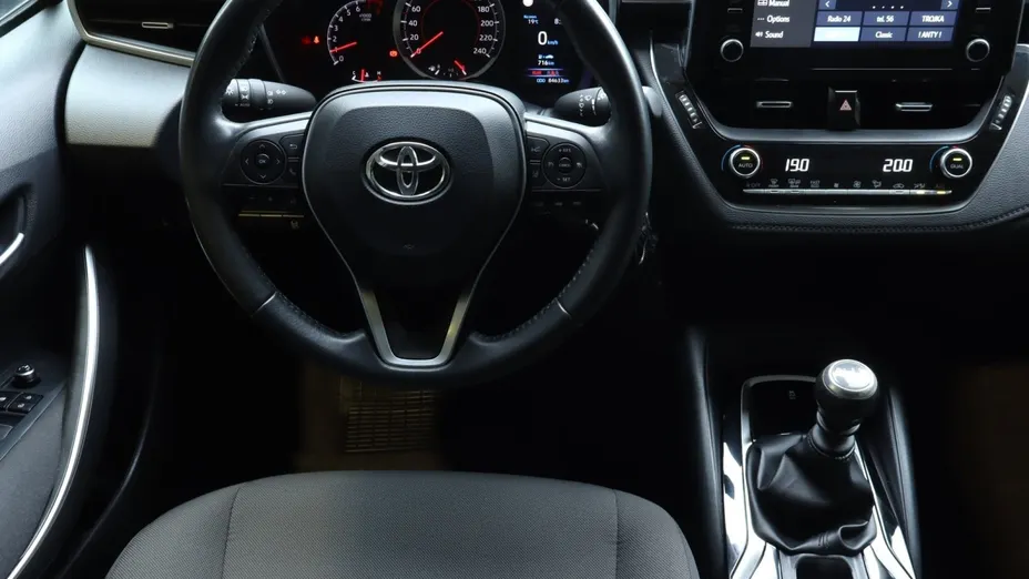 Toyota Corolla -