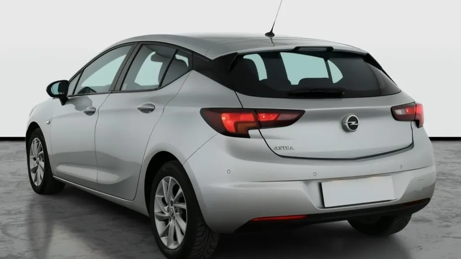 Opel Astra -