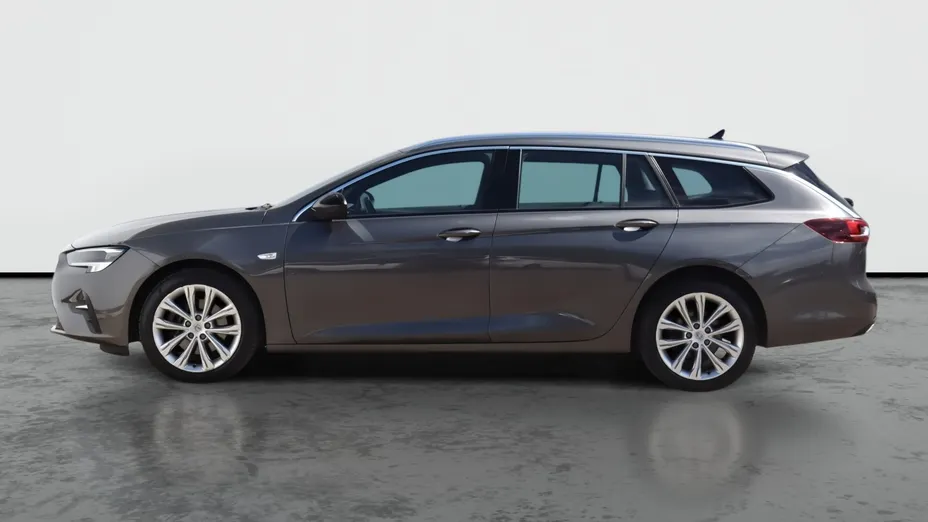 Opel Insignia -