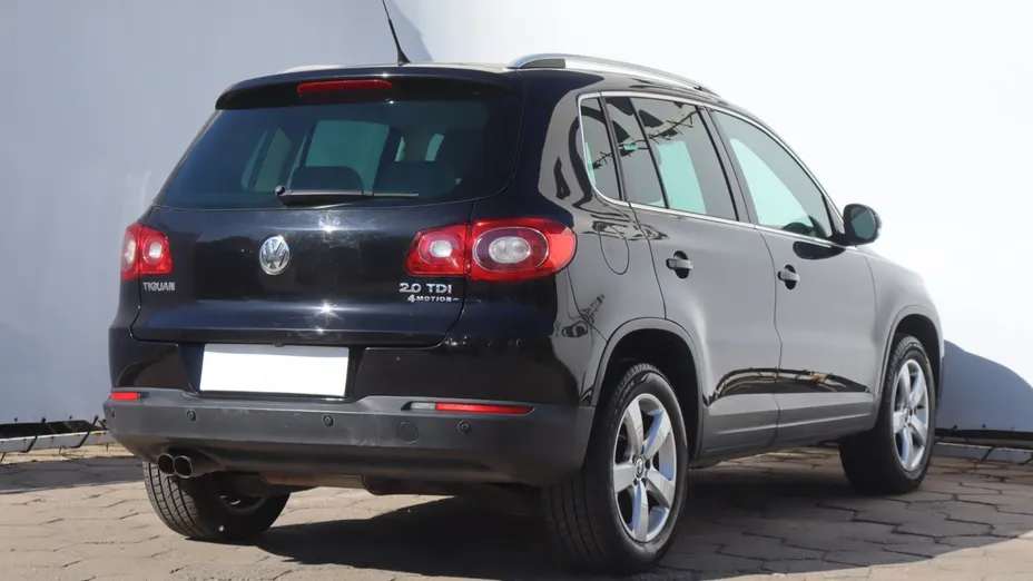 VW Tiguan -