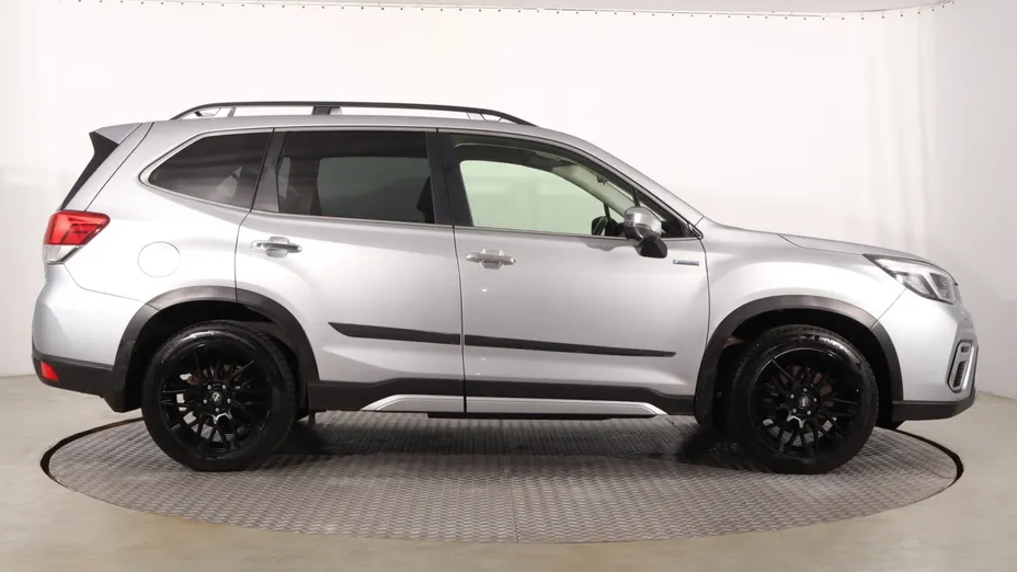 Subaru Forester -