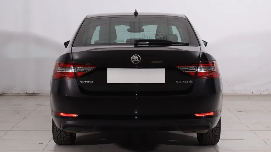 Skoda Superb -
