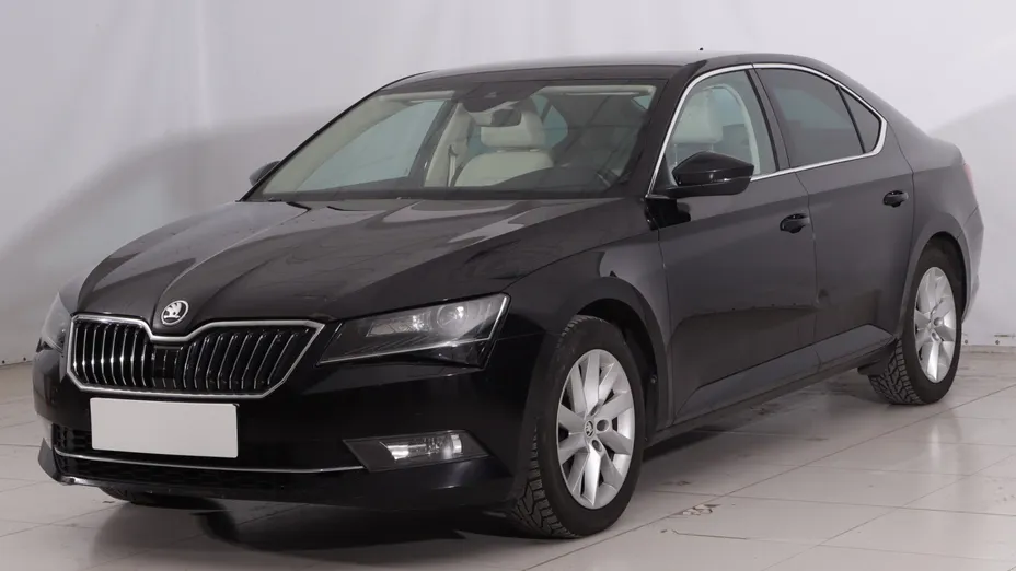Skoda Superb -