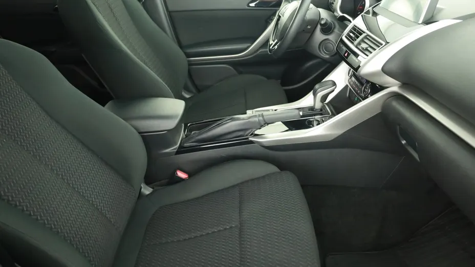 Mitsubishi Eclipse Cross -