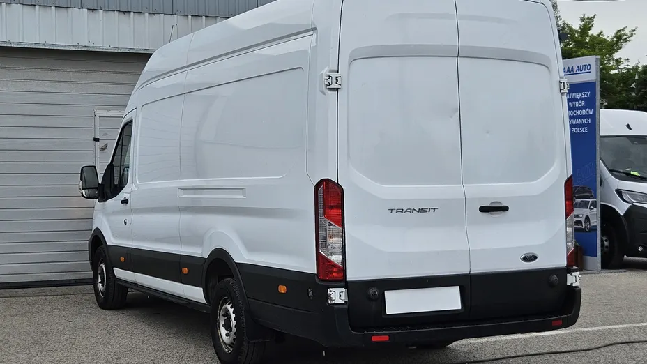 Ford Transit -