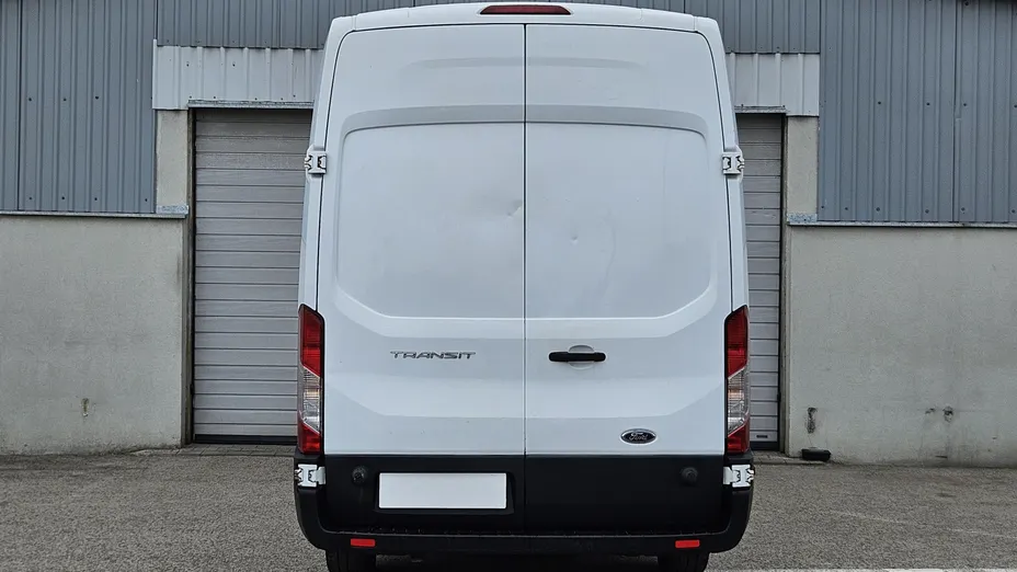 Ford Transit -