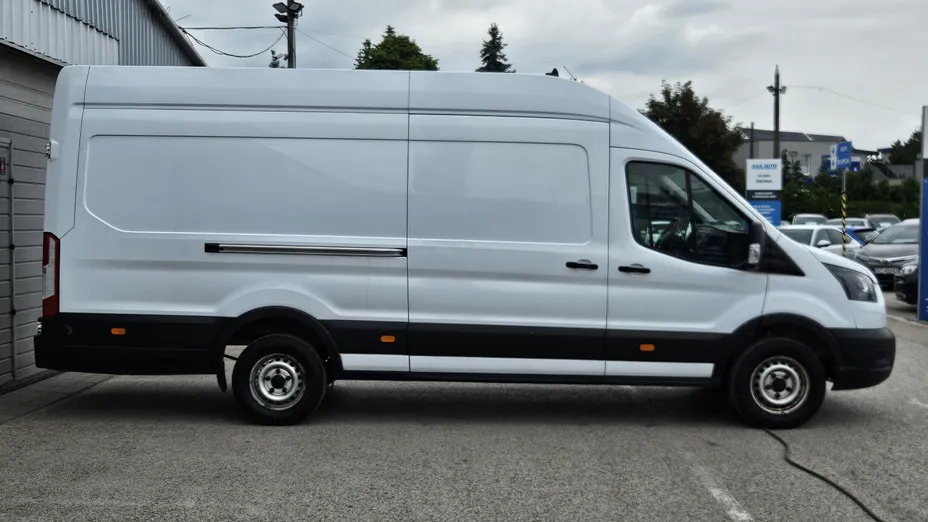 Ford Transit -