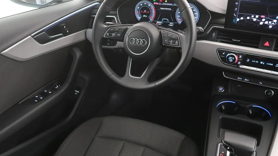 Audi A4 -