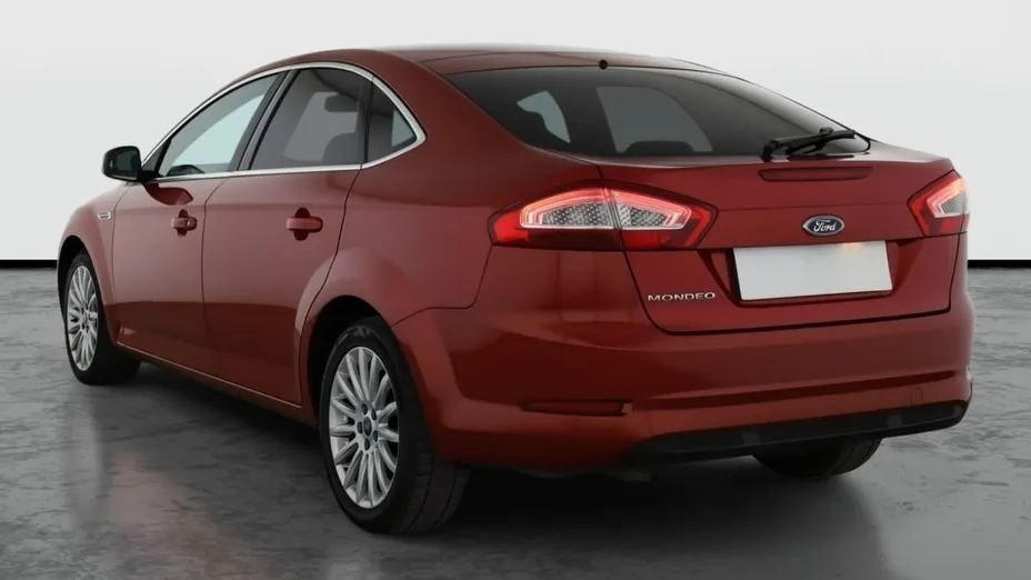 Ford Mondeo -