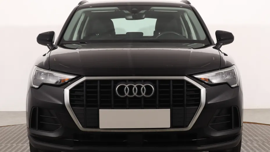 Audi Q3 -