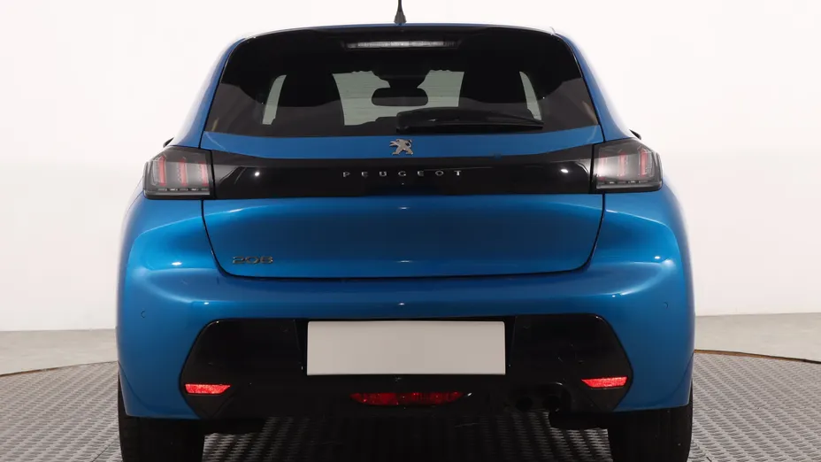 Peugeot 208 -