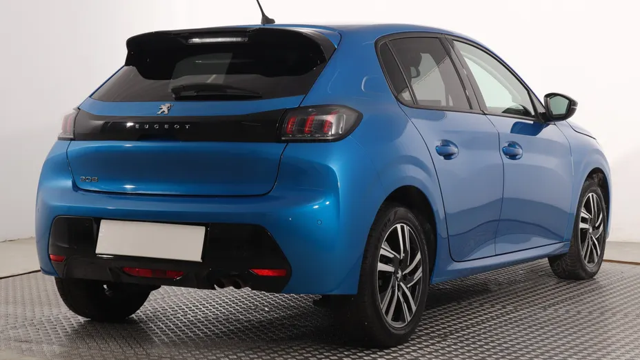 Peugeot 208 -