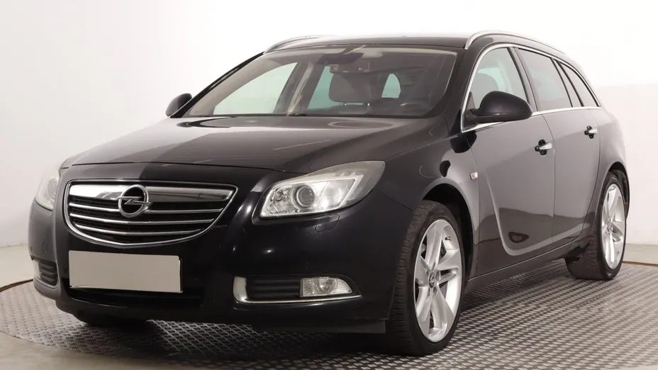 Opel Insignia -
