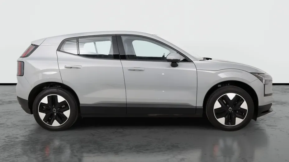 Volvo EX30 -