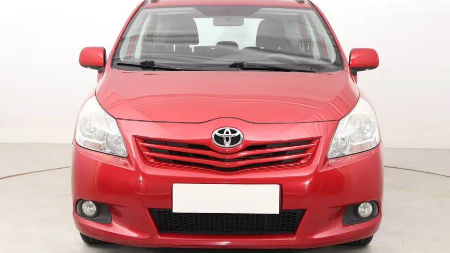 Toyota Verso -