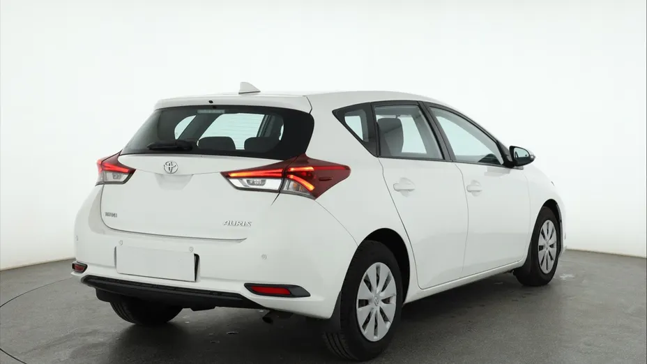 Toyota Auris -