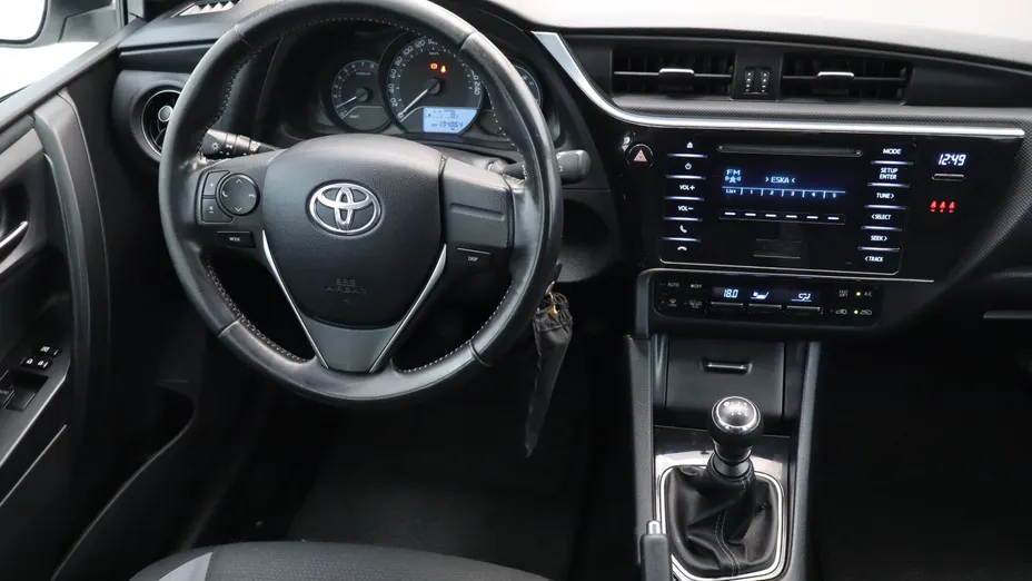 Toyota Auris -