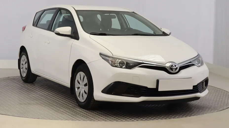 Toyota Auris -