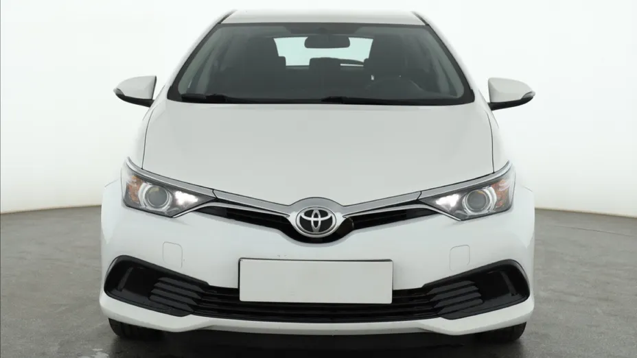 Toyota Auris -