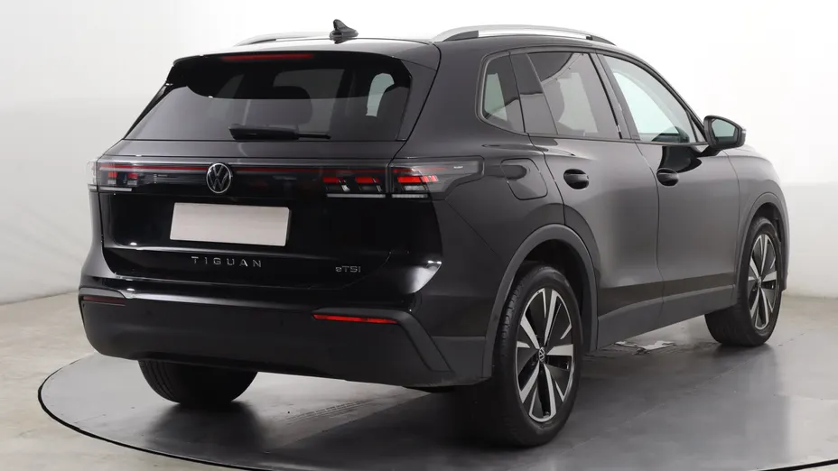 VW Tiguan -