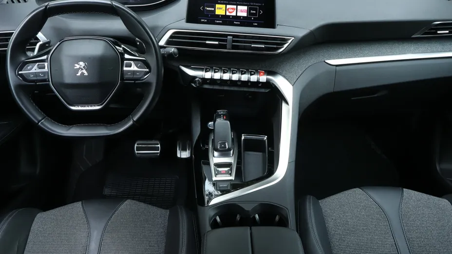 Peugeot 3008 -