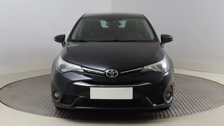 Toyota Avensis -