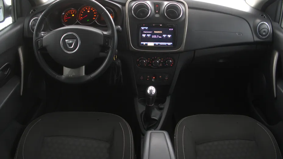 Dacia Logan -