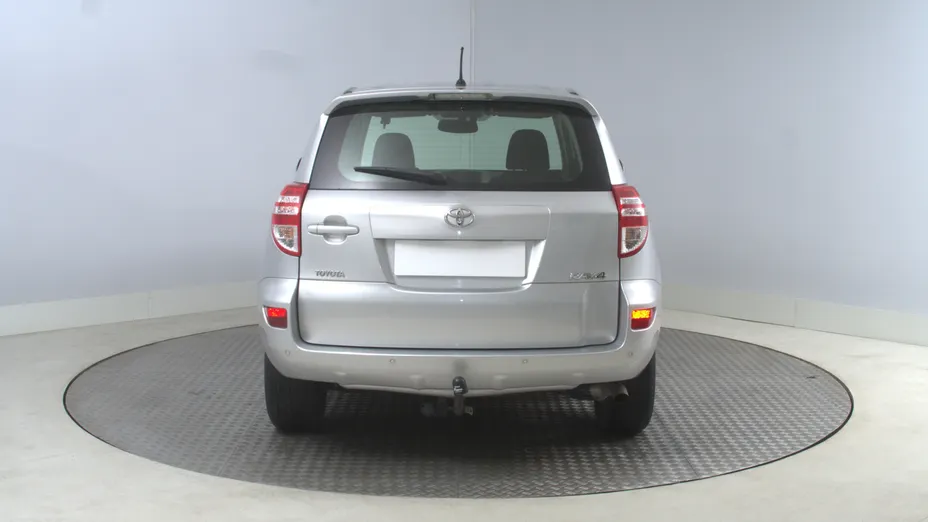 Toyota RAV4 -