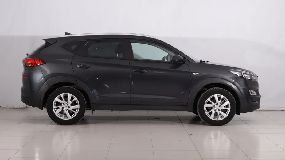 Hyundai Tucson -