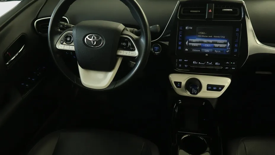 Toyota Prius -
