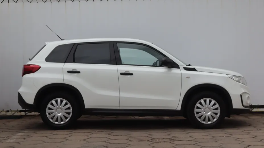 Suzuki Vitara -
