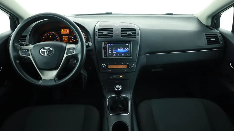 Toyota Avensis -