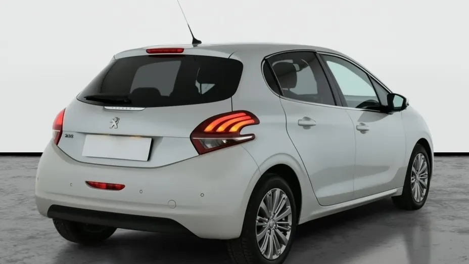 Peugeot 208 -