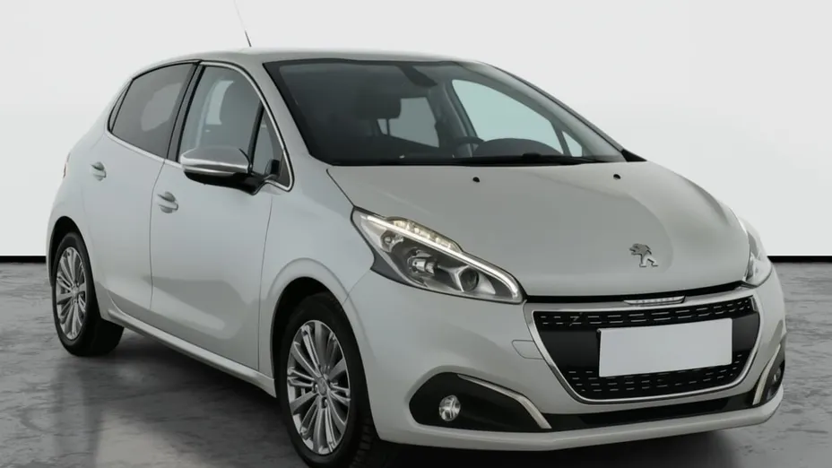 Peugeot 208 -