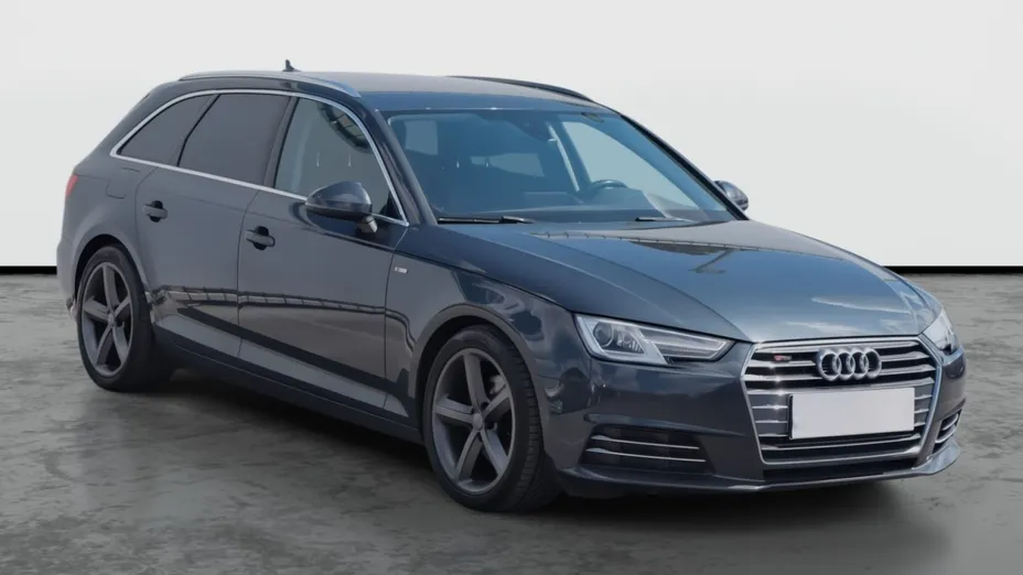 Audi A4 -
