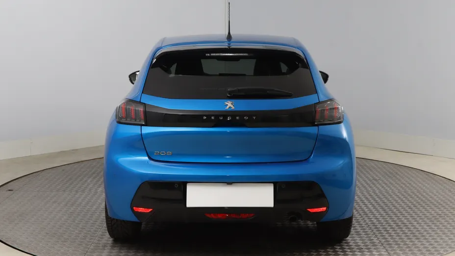 Peugeot 208 -