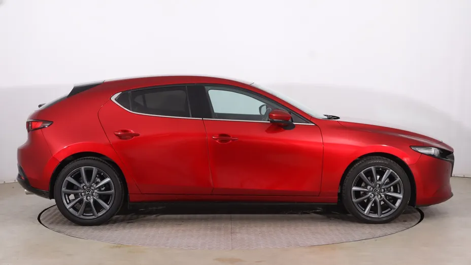 Mazda 3 -