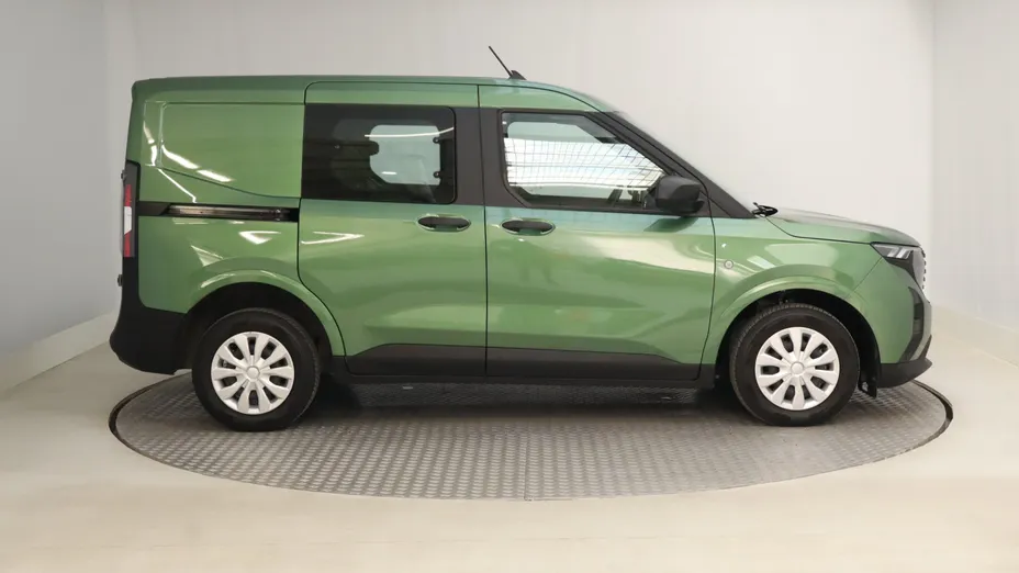 Ford Transit Courier -