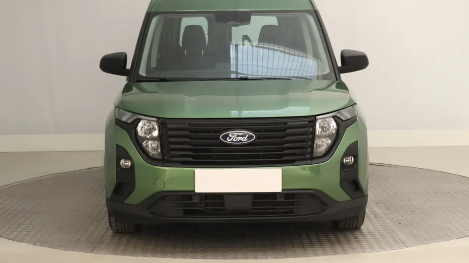 Ford Transit Courier -
