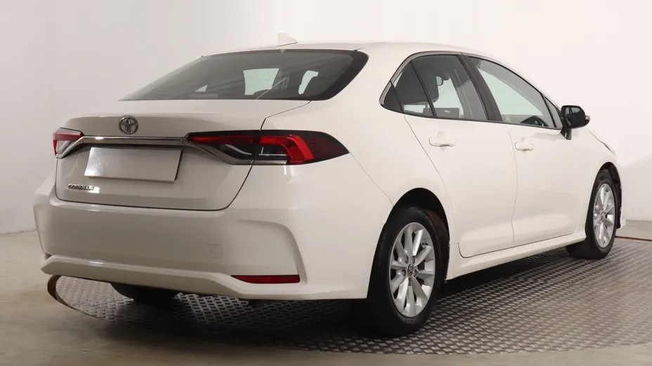 Toyota Corolla -