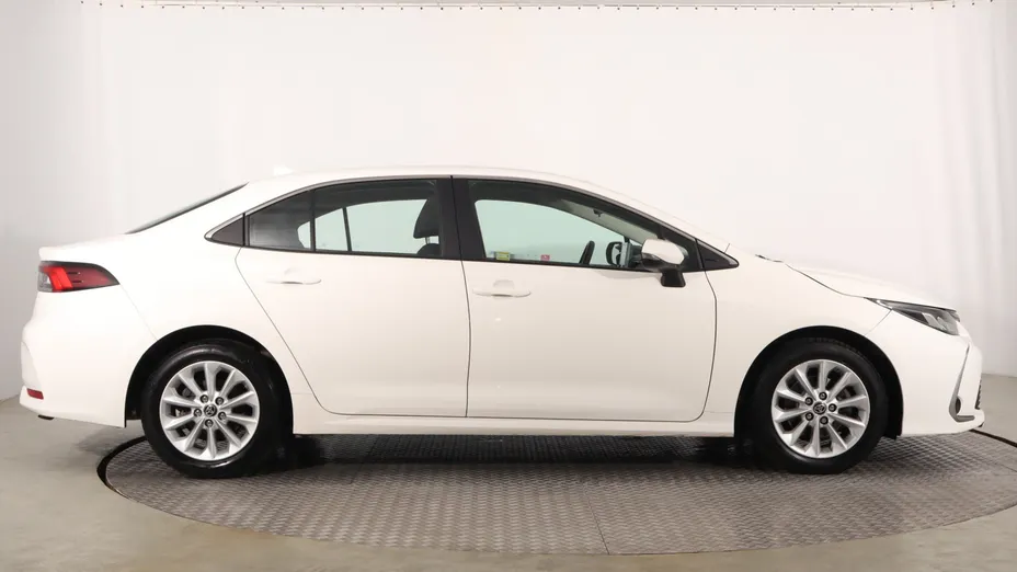 Toyota Corolla -