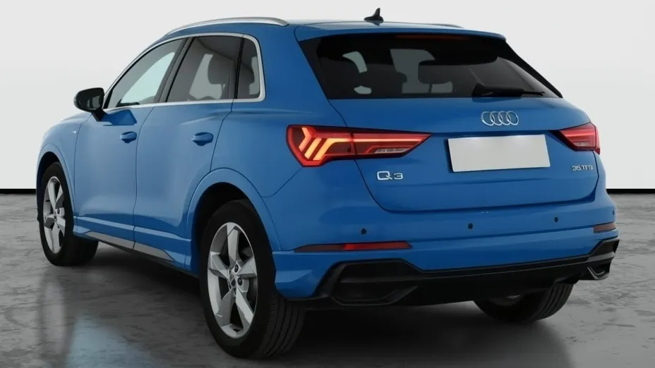 Audi Q3 -