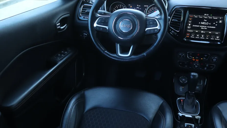 Jeep Compass -