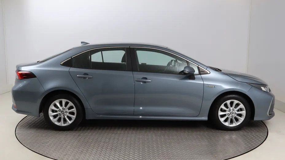 Toyota Corolla -