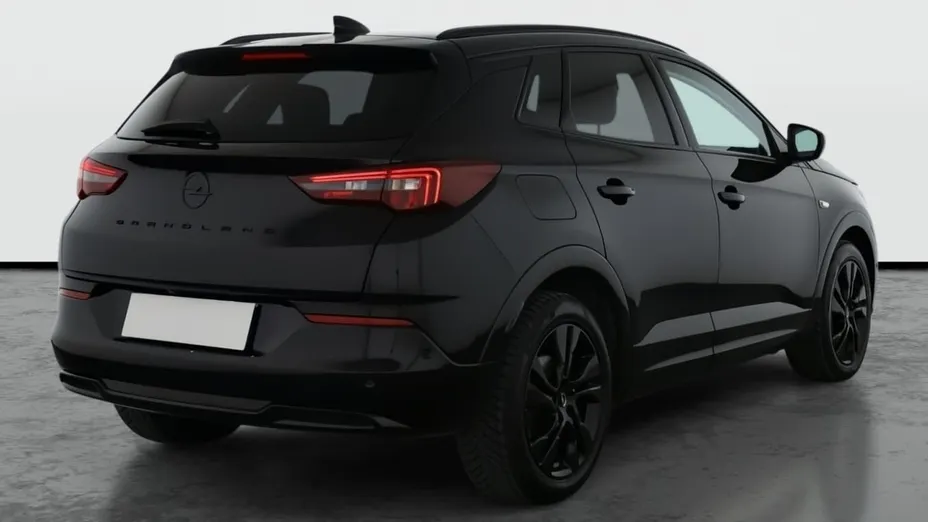 Opel Grandland -