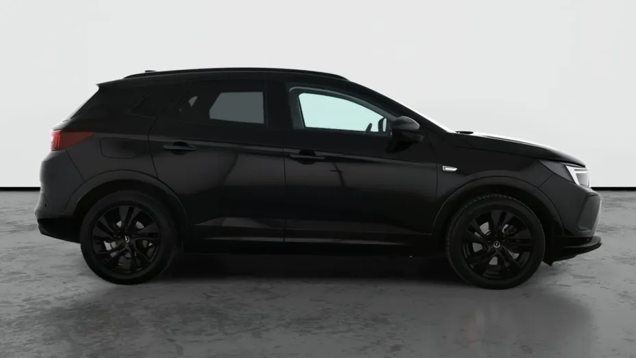 Opel Grandland -